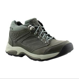 New Balance Women Walking Hiking Boot 1569 Gore-tex Leather Sz 6 WW1569GR Grey